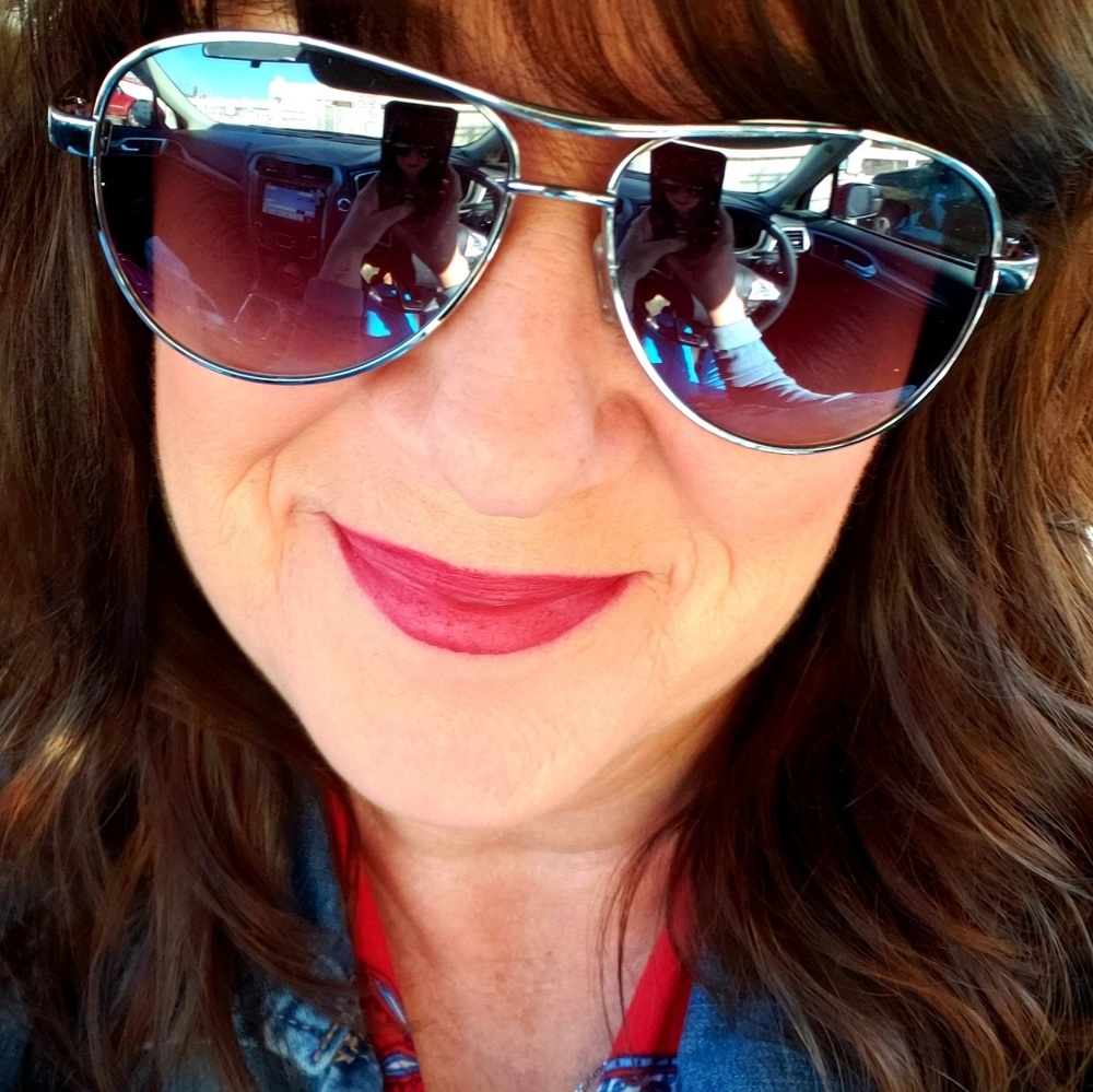 Meet your Posher, Katheryn